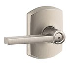 Schlage F40LAT/GRW Latitude Privacy Leverset with Greenwich Decorative Rosette